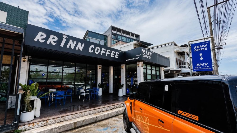 ฝนตกแบบนี้...แวะมาหลบฝน ที่ RRINN แล้วนั่งจิบกาแฟอุ่นๆ ด้วยกันนะคะ