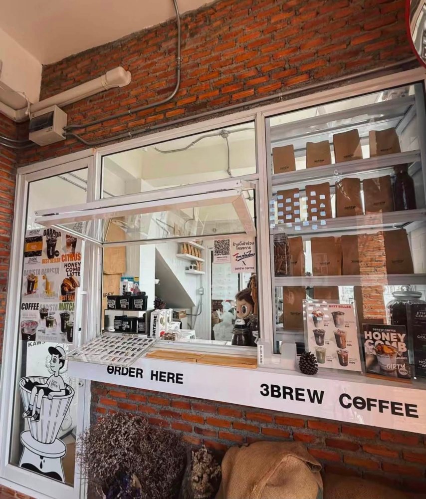 3BREW COFFEE แม่สาย - คาเฟ่เล็กๆ ที่ใครมาแม่สายต้องแวะ จอดรถง่าย กาแฟพรีเมี่ยมทุกแก้ว