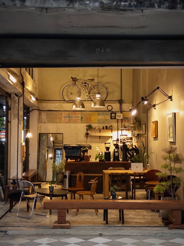La Malila Coffee (ลามะลิลา) คาเฟ่เปิดใหม่เชียงราย หลบมุมอุ่นๆ หลังตลาดศิริกรณ์ กาแฟดีที่อยากให้แวะมาฝากเอ็นดู