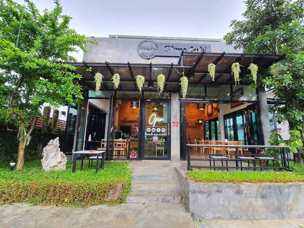 ก้อนหิน Stone Cafe แม่สาย : คาเฟ่สไตล์ลอฟท์ บรรยากาศดี อาหารอร่อย กาแฟดี มีครบจบในที่เดียว
