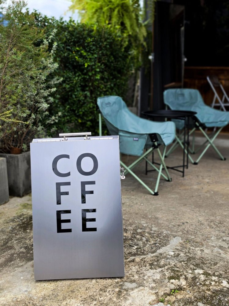 O:H Coffee - กาแฟโอ:เอช | Coffee from Silence, Crafted with Heart กาแฟจากความเงียบ รังสรรค์ด้วยหัวใจและความตั้งใจ
