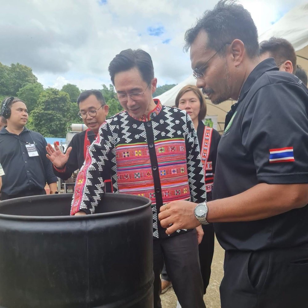 "เหนือสานสร้าง เลิกเผา เป๋าตุง" มอบต้นกล้ากาแฟโรบัสต้า 15,000 ต้นให้เกษตรกรเชียงราย เดินหน้าสร้างรายได้ ลดฝุ่น PM2.5